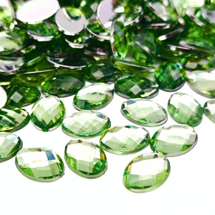 Chaton Oval Sextavado 10x14mm Verde Claro em Acrílico (Base Reta / Sem Furo) – Para Colagem
