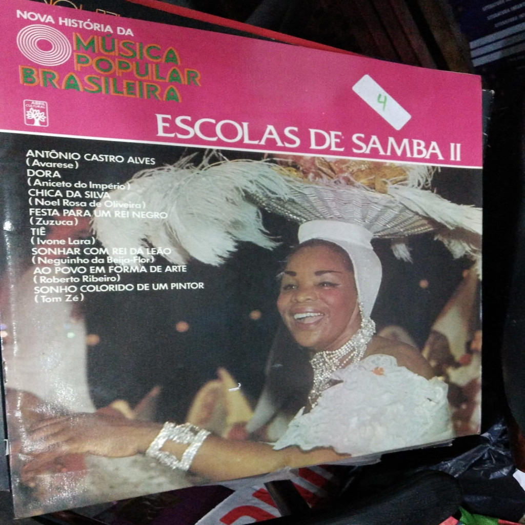 LP Vinil: NOVA HISTÓRIA DA MÚSICA POPULAR BRASILEIRA de Escolas de Samba II