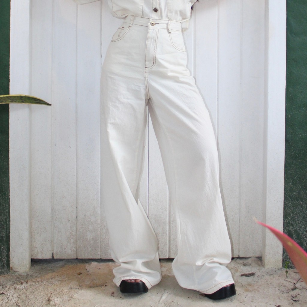 Calça Wide Leg Pantalona Feminina Cintura Alta Jeans Moda Bolso Alfaiataria Flare Perna Larga