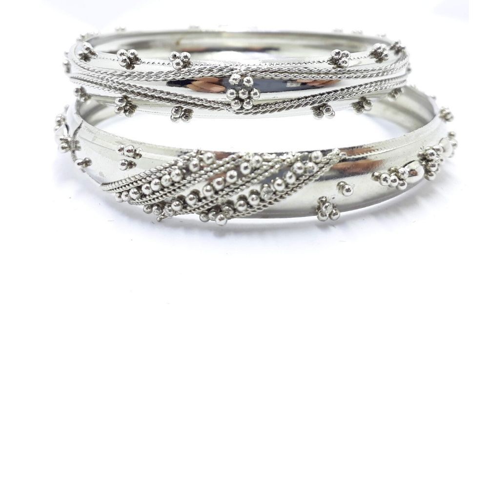 Conjunto de Pulseiras Prateadas Indiana