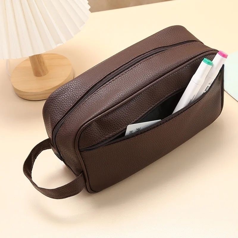 Necessaire Organizadora Bolsa de Mão em Couro Sintético Espaçosa Ideal para Viagem e Uso Diário