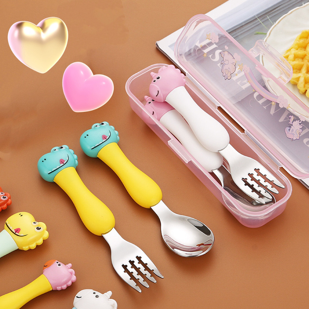 Kit Talher Garfo Colher Infantil Com Estojo Aço Inox 304 Unicórnio Dinossauro em Oferta na Shopee