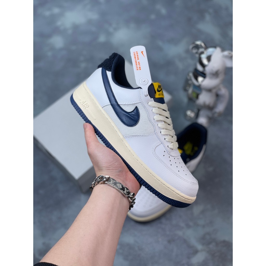 Fotografia Fora Da Prateleira Nike Air Force 1 One Little White shoes Sapatos De Skate Para Homens E Mulheres