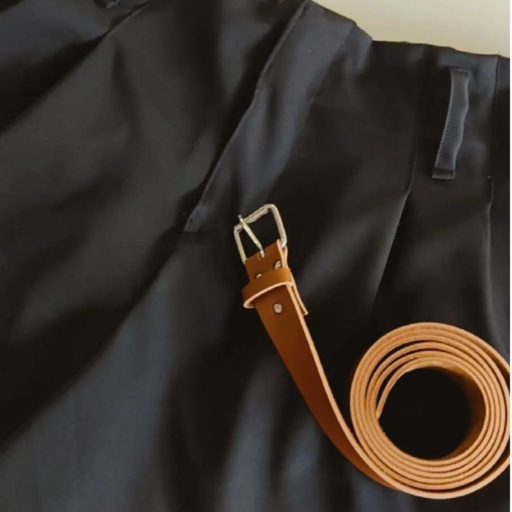 Shorts Bermuda Tecido Plus Size em Tecido Confortável e Elegante Sem o Cinto — imagem 2 de 2