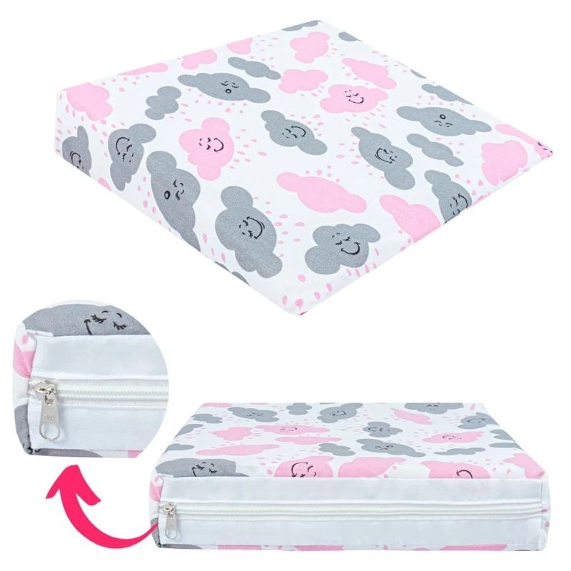 Travesseiro Rampa Anti Refluxo para Bebê - Capa Lavável - Próprio para o carrinho e Moisés