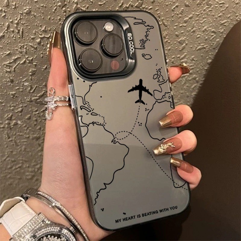 Capa Com Design De Rota De Avião Inspirado Em Viagem Para Samsung A15 A35 A55 A54 A03 A24 A25 A04 A16 A14 A34 A05 A50 A30S A04E A12 A13 A23 A33 A53 A73 A52 IMD Metal Traseira Rígida