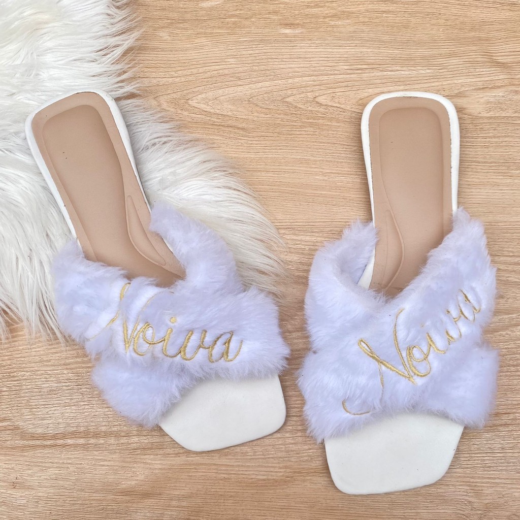 Pantufa Noiva em Pelúcia – Confortável e Elegante para o Dia do Casamento – Presente para Damas de Honra