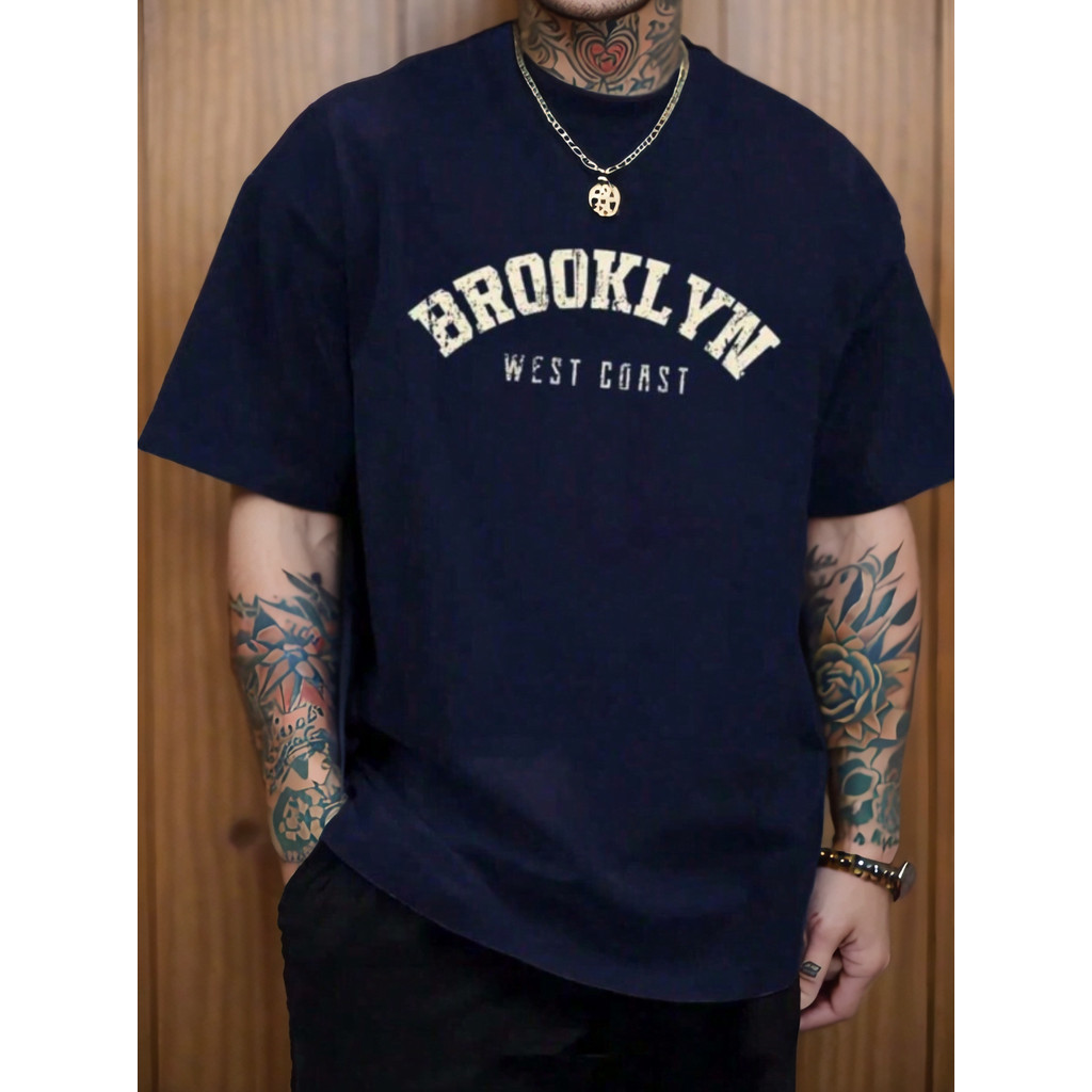 Camiseta masculina overside manga curta estampada brooklyn moda masculina academia despojada coleção 2025 fitness