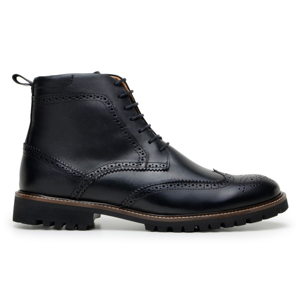 Bota Brogue Ravena Couro Preto em Oferta na Shopee