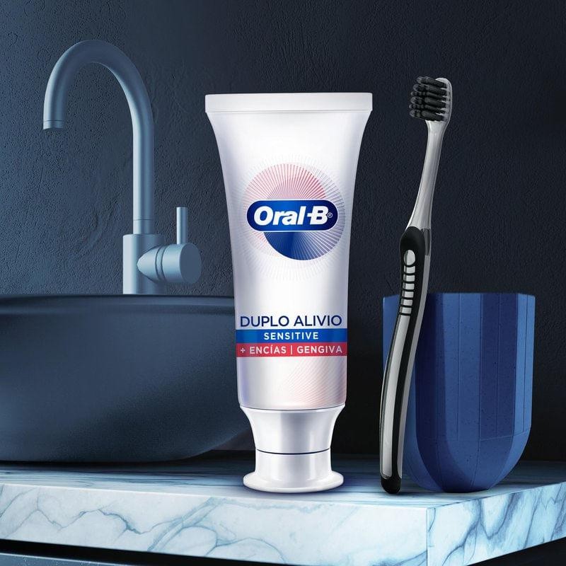 Pasta de Dente Oral-B Duplo Alívio 140g em Oferta na Shopee