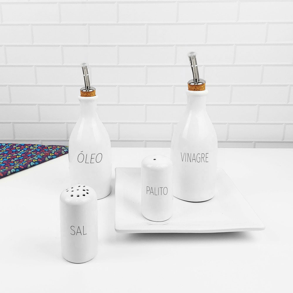 Conjunto Galheteiro Porcelana Decorado Óleo e Vinagre