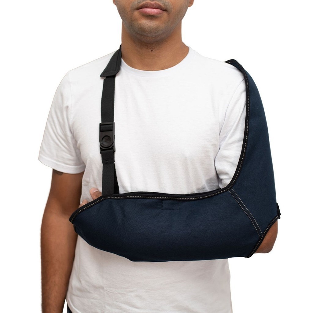 Tipoia Estabilizadora Velpeau Com Orifício Cor Azul Marinho Tamanho P BC0069-REA