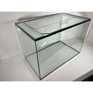 aquário grande e reforçado com trava 50 litros 50cmx30cmx35cm em Oferta na Shopee