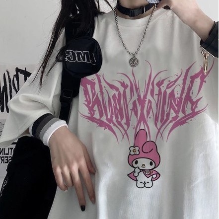 Camiseta Oversized Streetwear Feminina Academia hello kitty Camisa Oversize Estilo de Rua Grande Estampada