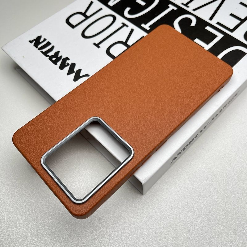 Para Moto G15 G05 G84 G85 G75 G53 G34 G04 G04S G14 E13 EDGE 50 Pro Duro Pele Do Plutônio Fino Capa Protetora Traseira Ca