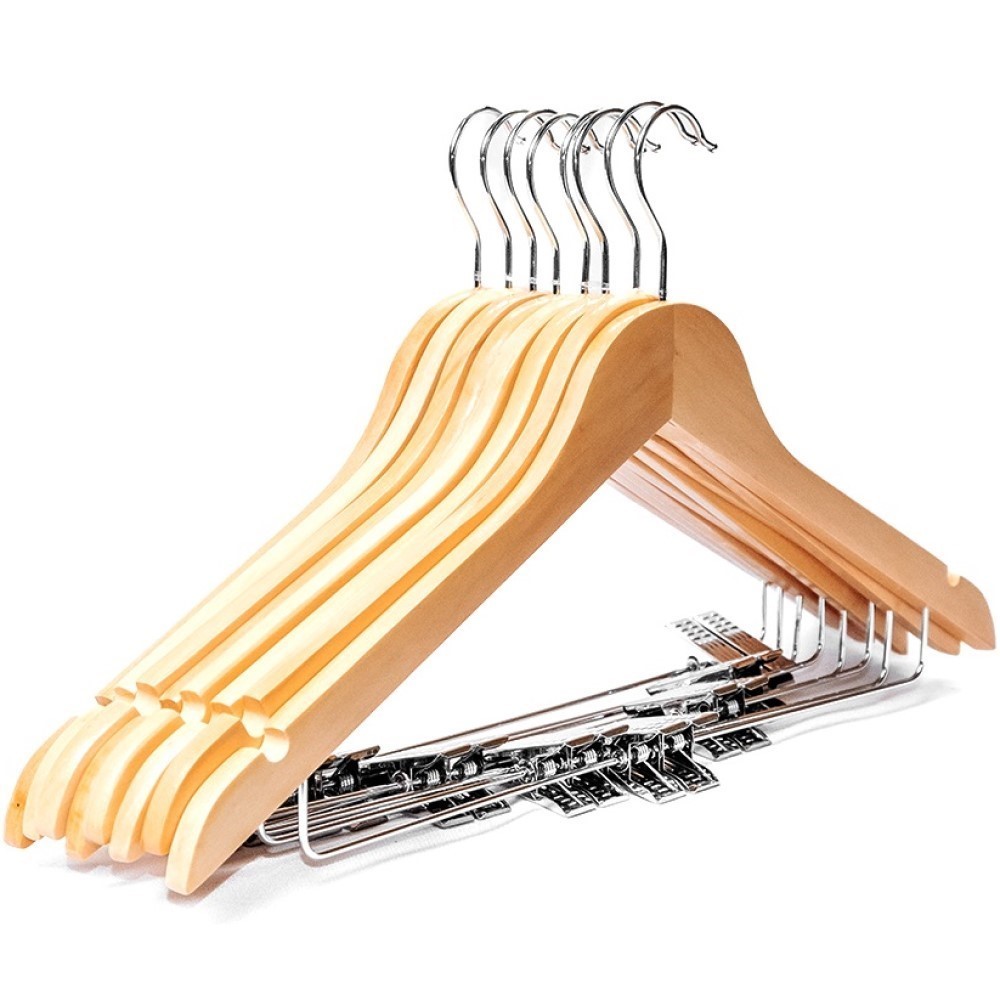 Kit 30 Cabides De Madeira Com Clipes Yikasa em Oferta na Shopee