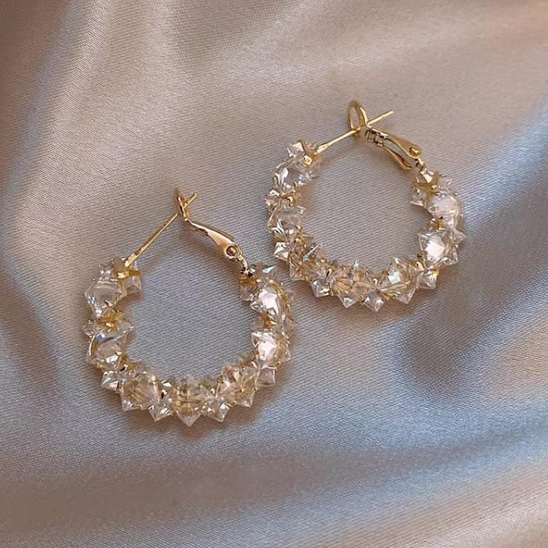 Novos Brincos de Argola de Cristal de Zircônia Super Brilhantes para Mulheres Design de Ni...