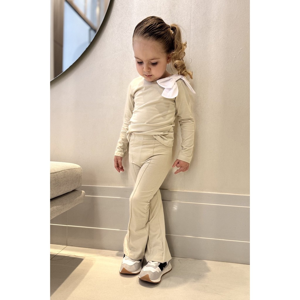 Calça Infantil Menina Flare Chique Formal Bege Nude Off Algodão Cotton Elástico Confortável