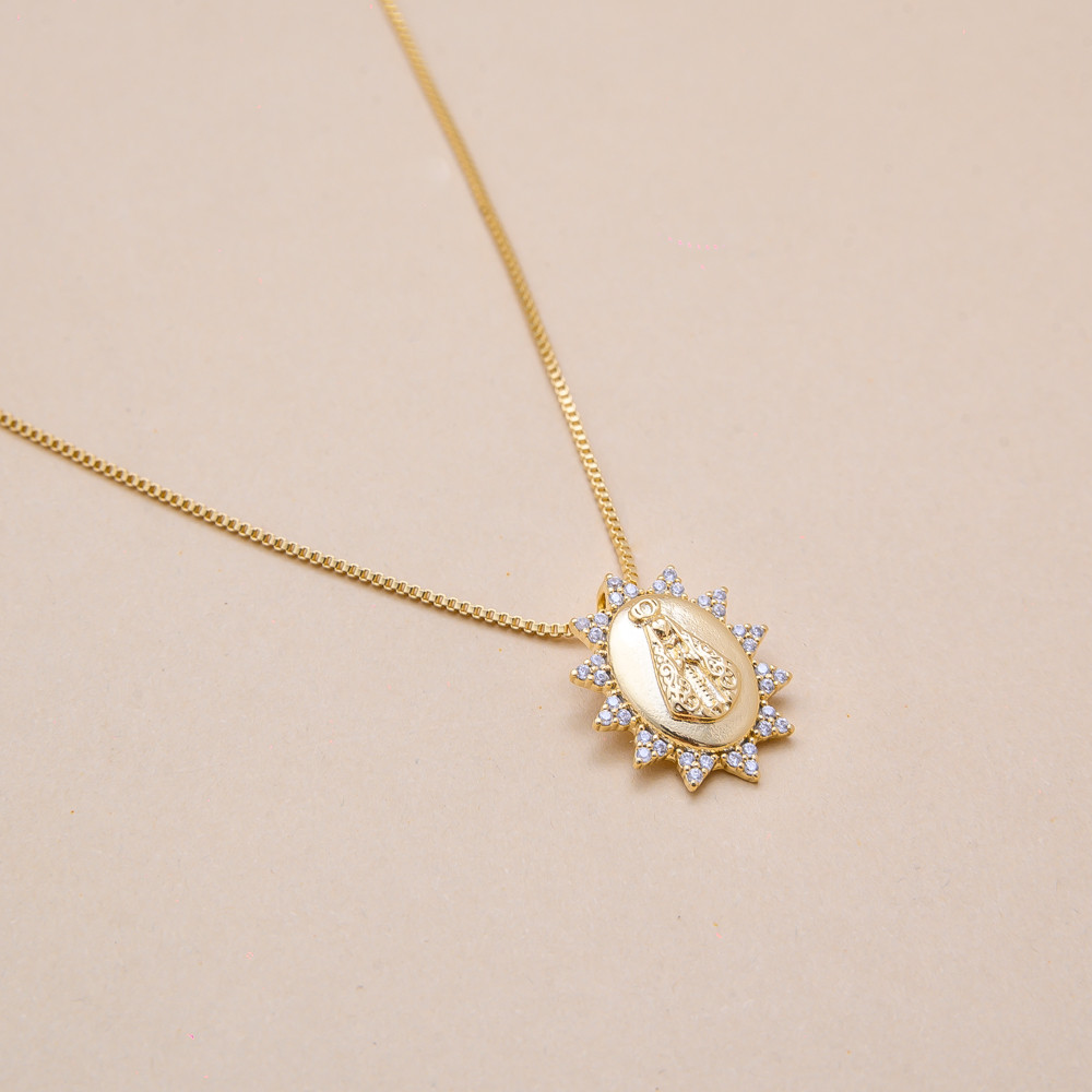 Colar Nossa Senhora Cravejada com Banho em Ouro 18k em Oferta na Shopee