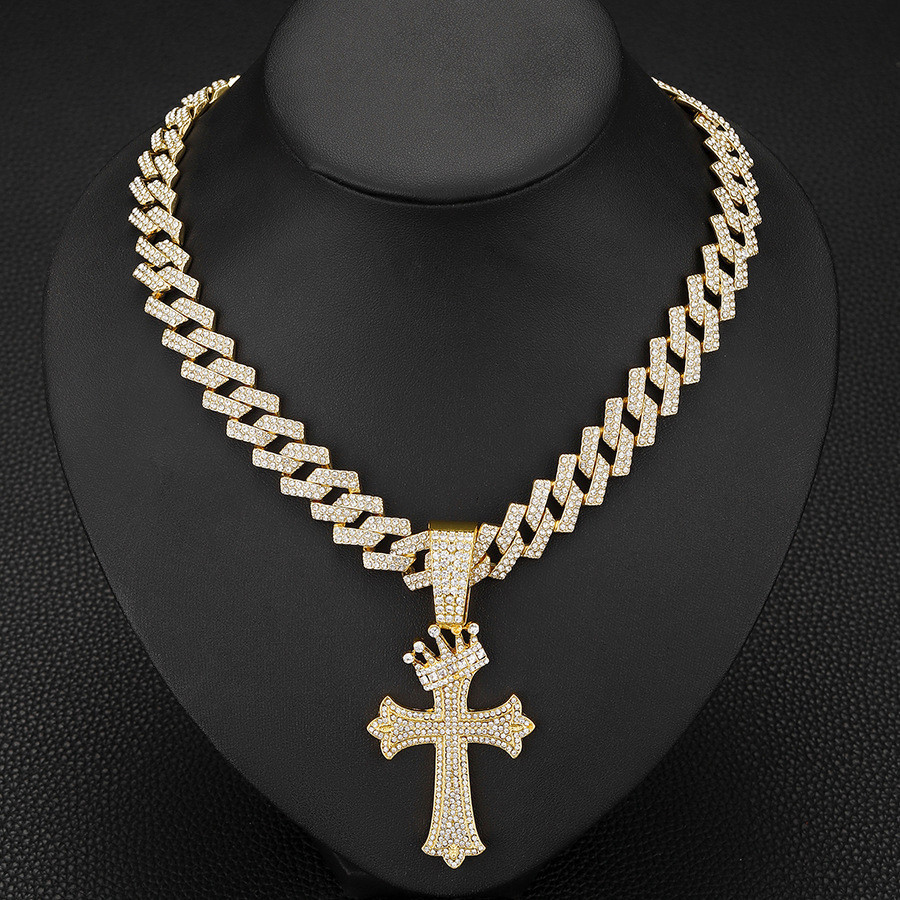 [Same model for stars] necklace full of diamonds, crown cross pendant environmentally friendly diamond-encrusted Cuban necklace jewelry, personality, popular, heavy metal, avant-ga