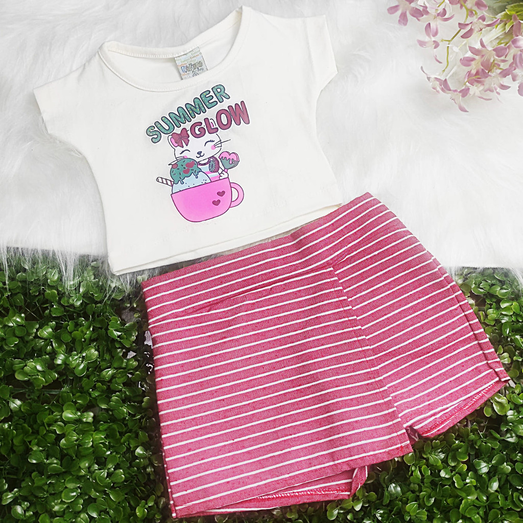 Conjunto Menina Blusa Estampada c/ Shorts Saia Listrado - Didiene - Tamanho 02