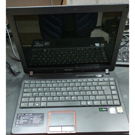 Defeito Notebook Sony Vaio Pcg 6p1m Vgn-c1z Leia O Anuncio z