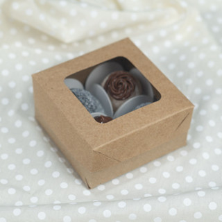 10 Caixas Kraft 8x8x4 para 4 doces com visor presentes em Oferta na Shopee