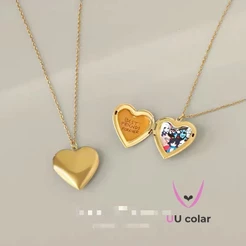 Pingente de Medalhão de Coração em Aço Inoxidável: Símbolo de União para Casais foto