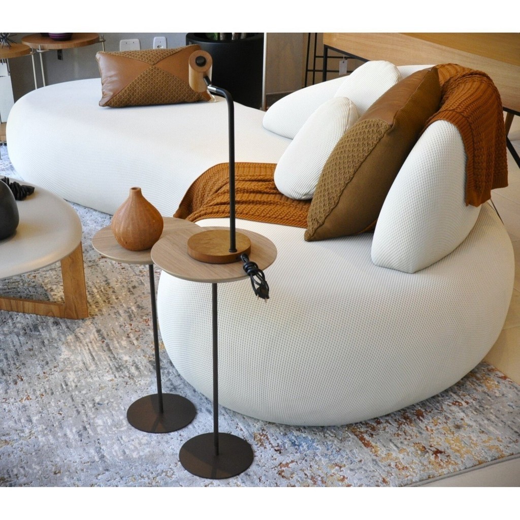 Kit 2 Mesas Laterais KARLA - BAIXA / MÉDIA, tampo redondo  Itapuã e base Aço Corten. em Oferta na Shopee