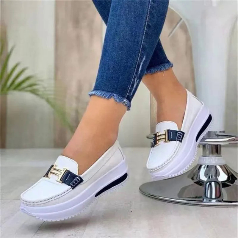 Temporada de outono Designer de Mulheres Sapatos Solteiros Grossa Sole Baixa Top Casual Caminhada Sapatos Femininos em Oferta na Shopee