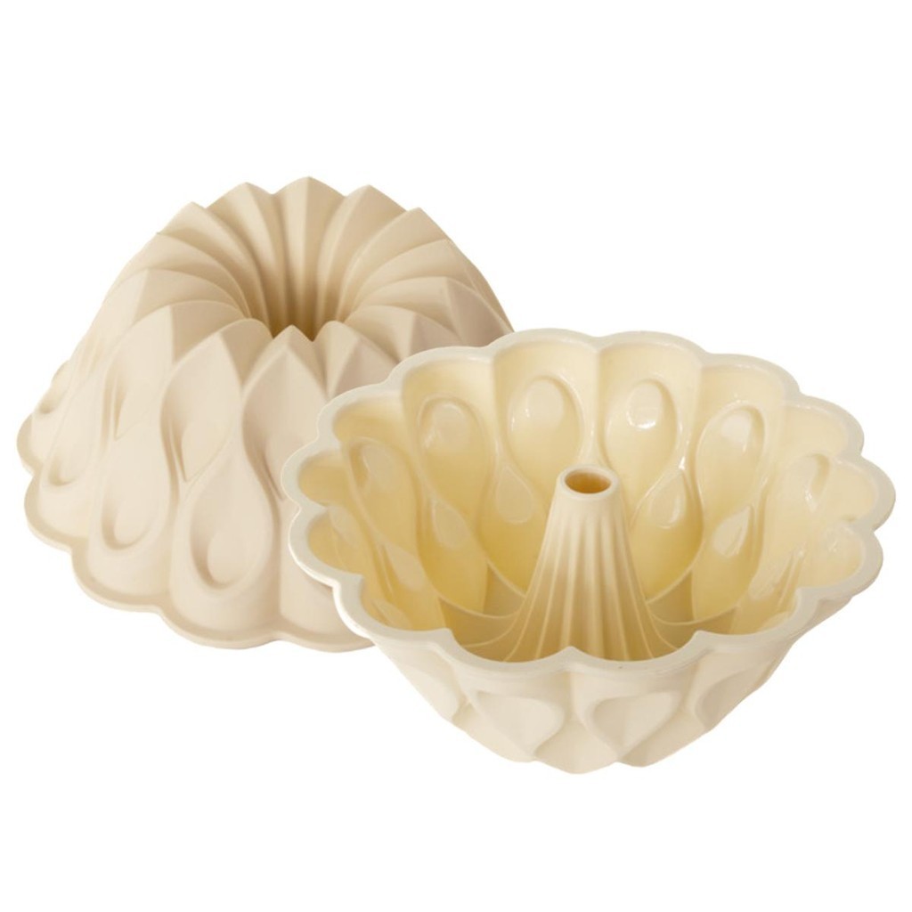 Forma de silicone 26cm para bolos formato Coroa 2500ml Begel Allonsy em Oferta na Shopee