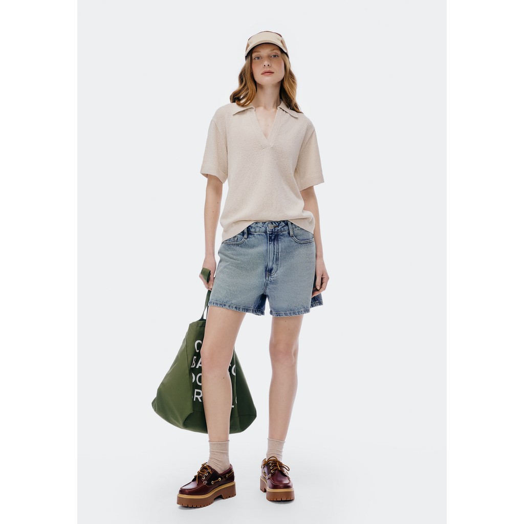 Shorts Jeans Feminino Reto Cintura Média