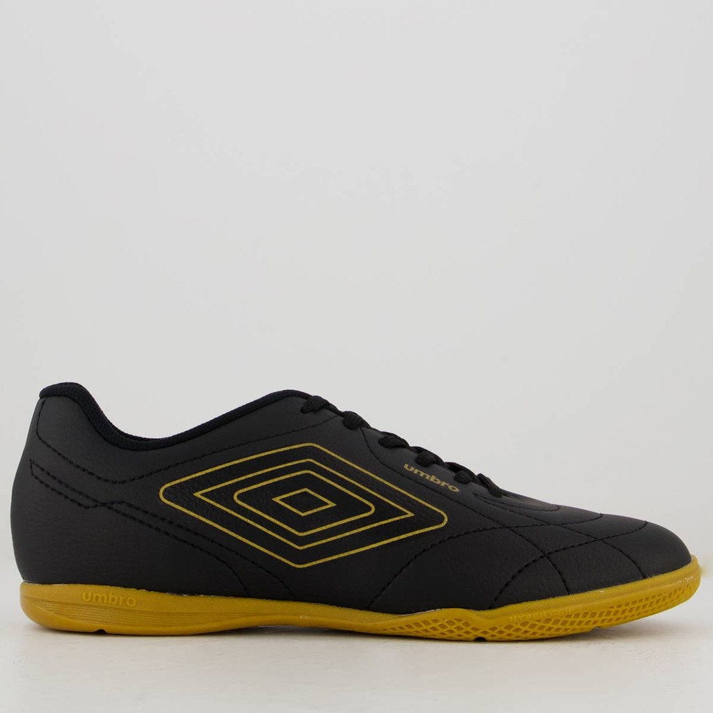 Chuteira Umbro Class Footballer Futsal Preta e Dourada em Oferta na Shopee