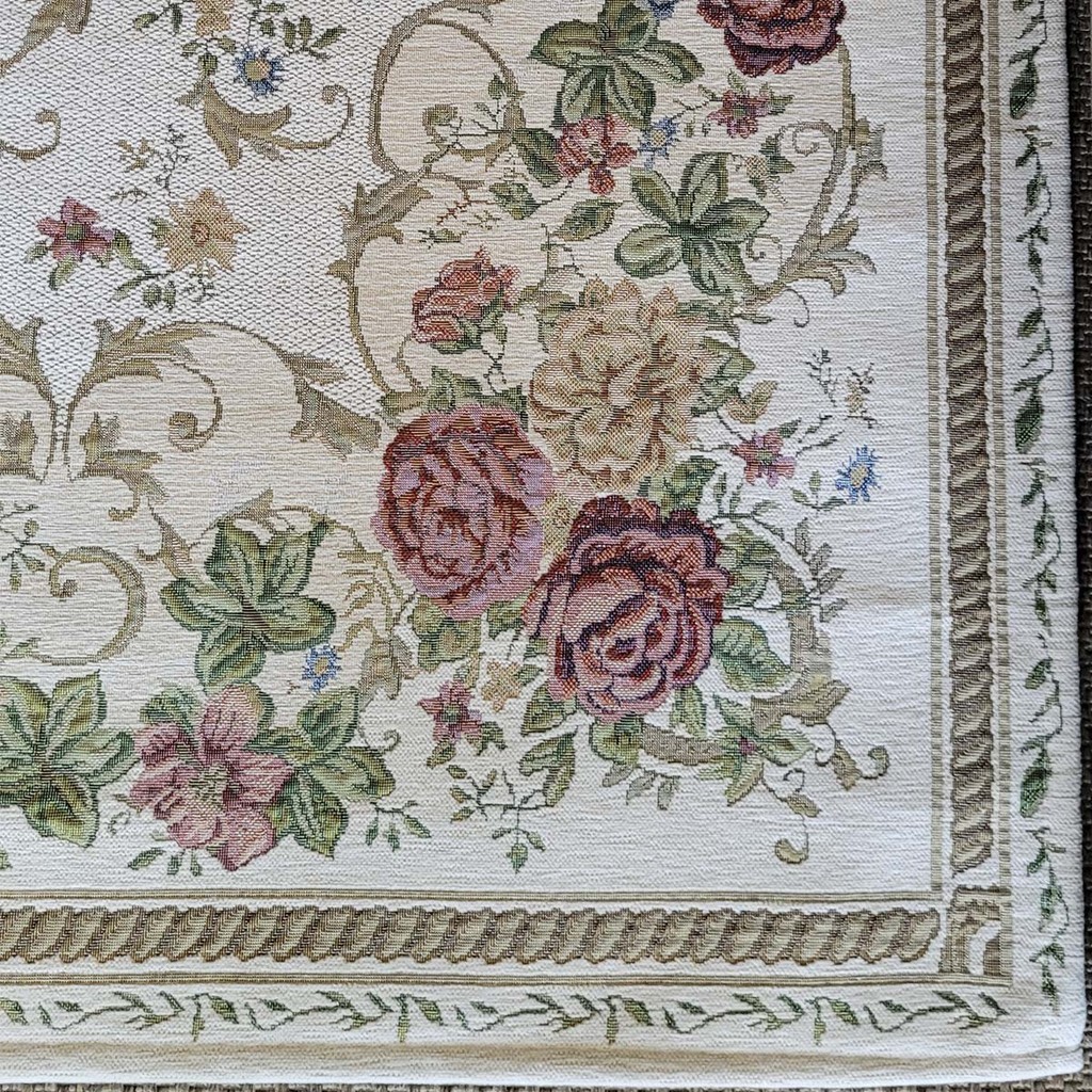 Tapete Antiderrapante Floral Jasmin 02 Bege 0,60X0,90M em Oferta na Shopee