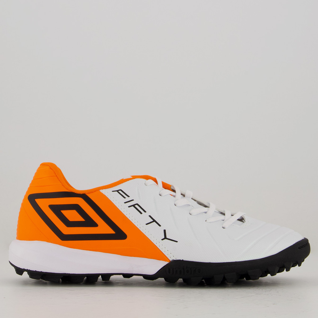 Chuteira Umbro Fifty VI Society Branca e Laranja