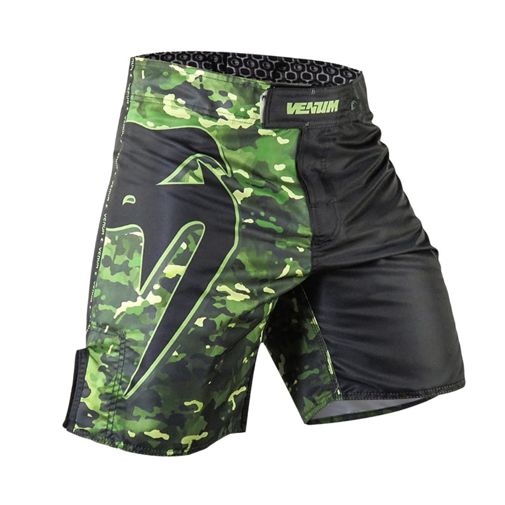 Bermuda Fightshort Venum Giant Training Camuflado Logo Preto