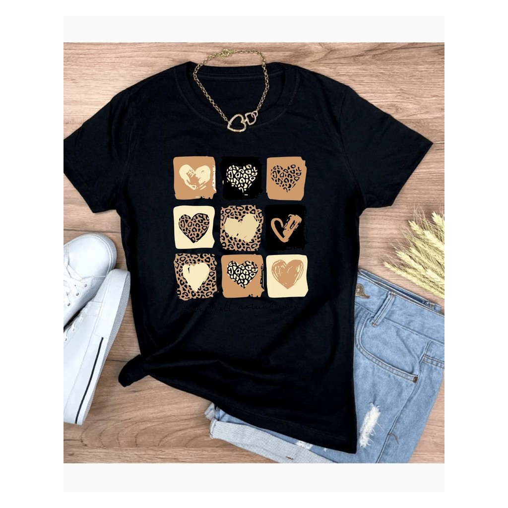 feminina oversized streetwear camiseta manga curta estampa coracoes em quadrados aesthetic