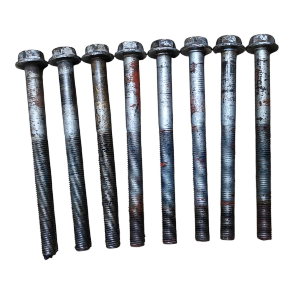 Kit Parafusos Cubo Semi Eixo Caminhão Mb Accelo 8 Unidades