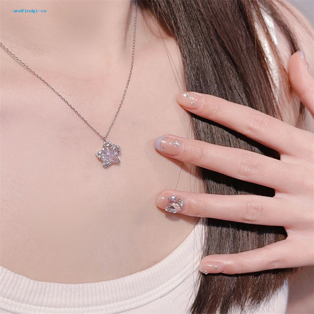 Alloy Necklace with Extended Length Gradient Design Sparkling Star Pendant for Women Elegant Rhinestone Clavicle Jewelry for Wedding Travel