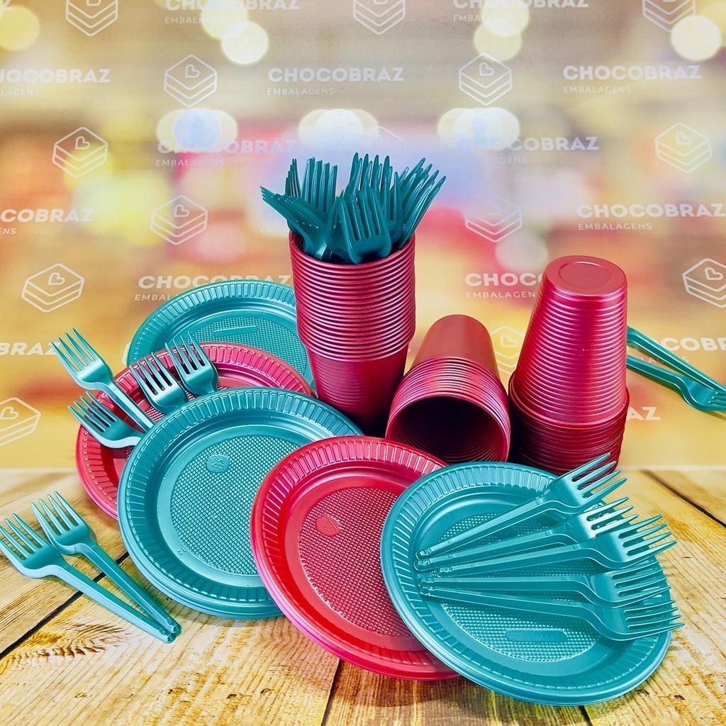 Kit Festa 50 PESSOAS DESCARTAVEIS VERMELHO PEROLADO E VERDE PEROLADO GARFO + PRATO + COPO