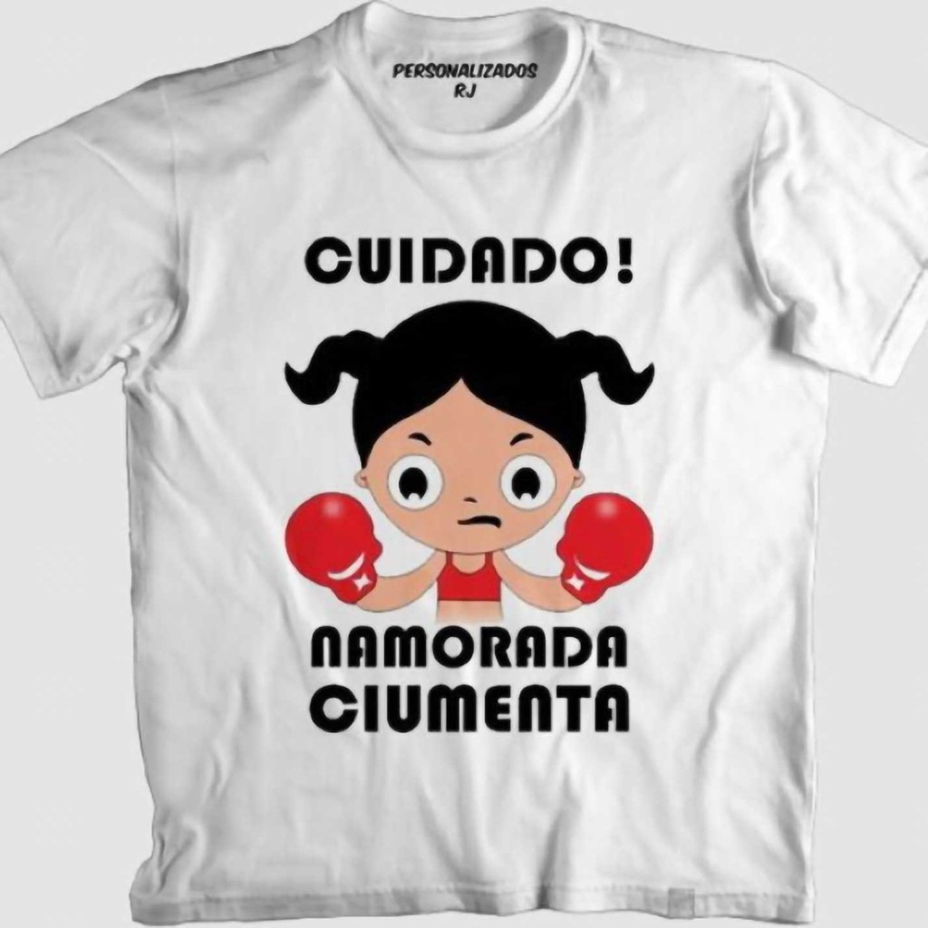 Camisa Linda Camiseta Premium Meme Carnaval Namorada Ciumenta Camisa Para Casal Envio Rápido Lançamento 2025 Premium Pos