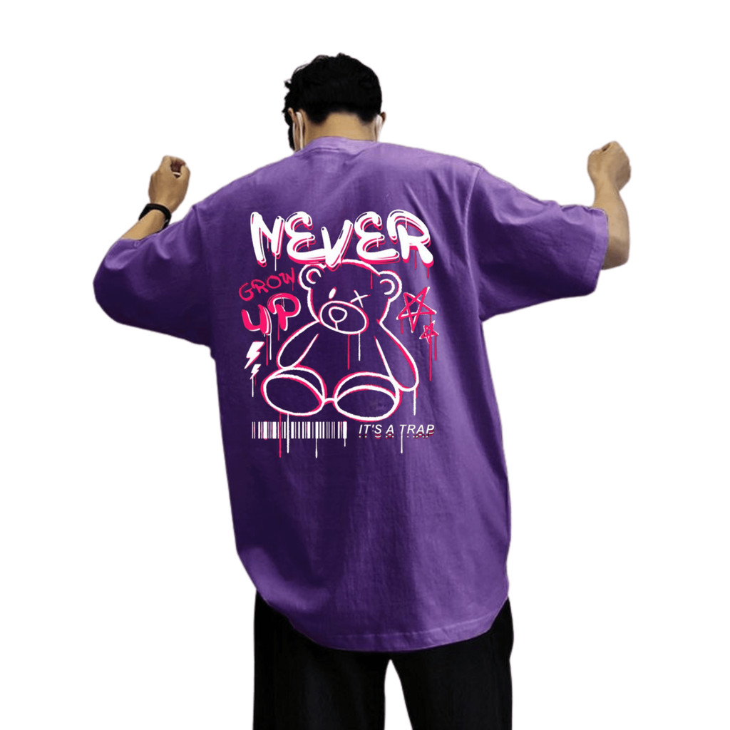 Camiseta Oversized Grafite Skate Streetwear Urso Never Give Up Blusa Unissex Algodão Roxa