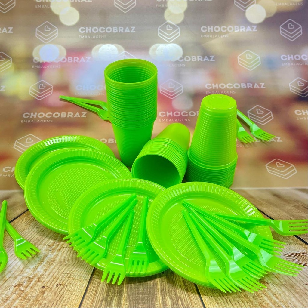 Kit Festa 50 PESSOAS DESCARTAVEIS VERDE LIMÃO GARFO + PRATO + COPO em Oferta na Shopee
