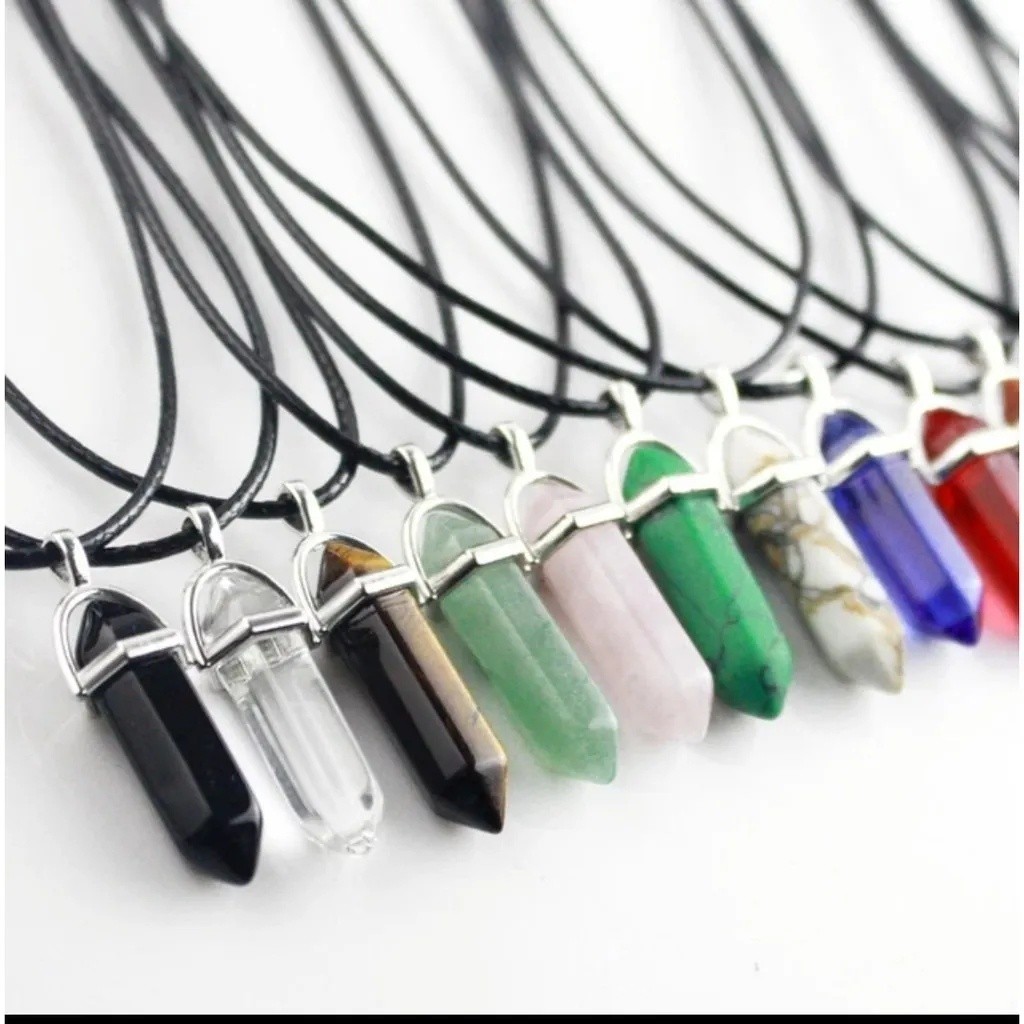 Colar de Pedras Onix - Cristal Resina - Variaçoes de cores - Unissex em Oferta na Shopee