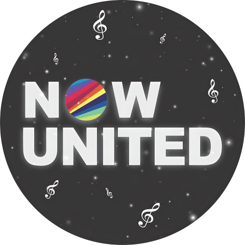 NOVO Painel Festa Infantil Redondo Now United, Letra Colorida, Fundo Notas Musicais Brancas + Arco, Suporte incluso. Fazemos personalizado com qualquer tema. Confeccionado em Lona fosca, impressão de alta resolução. cenário , p/ Decoração