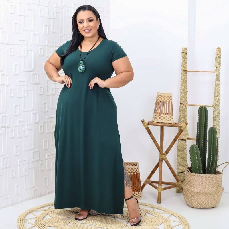 Vestido Plus Size Evangélico Longo com Fenda Lateral