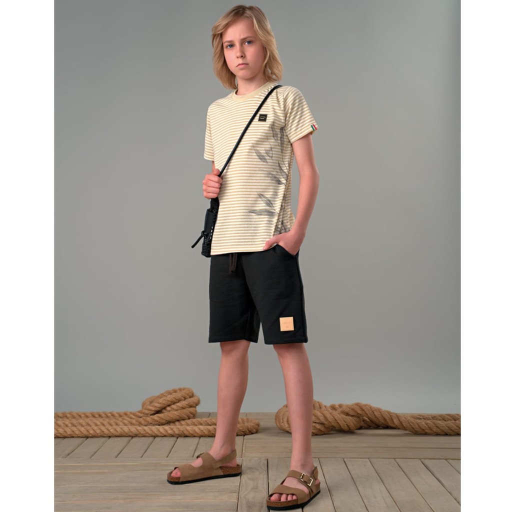 CONJUNTO INFANTIL MENINO CAMISETA LISTRADA E BERMUDA MOLETINHO - LAMON