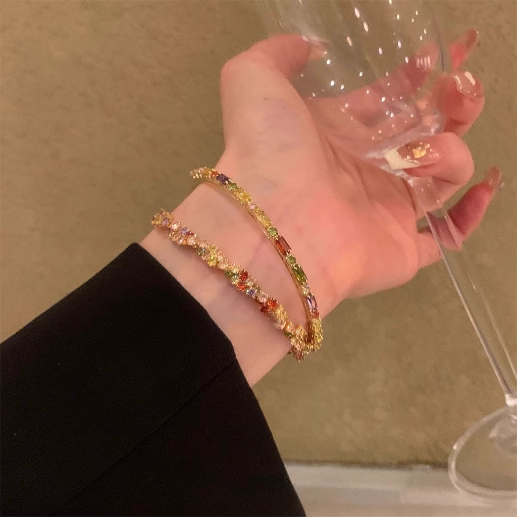 Pulseira Feminina Luxo Zircônia Colorida Dourada Ajustável Elegante Festa Casamento Presente Moda Brilho