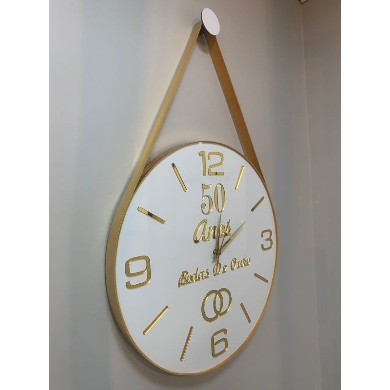 Relógio Personalizado BODAS DE OURO + 2 NOMES, 50cm de diâmetro, letreiros, números, ponteiros, alça dourados .