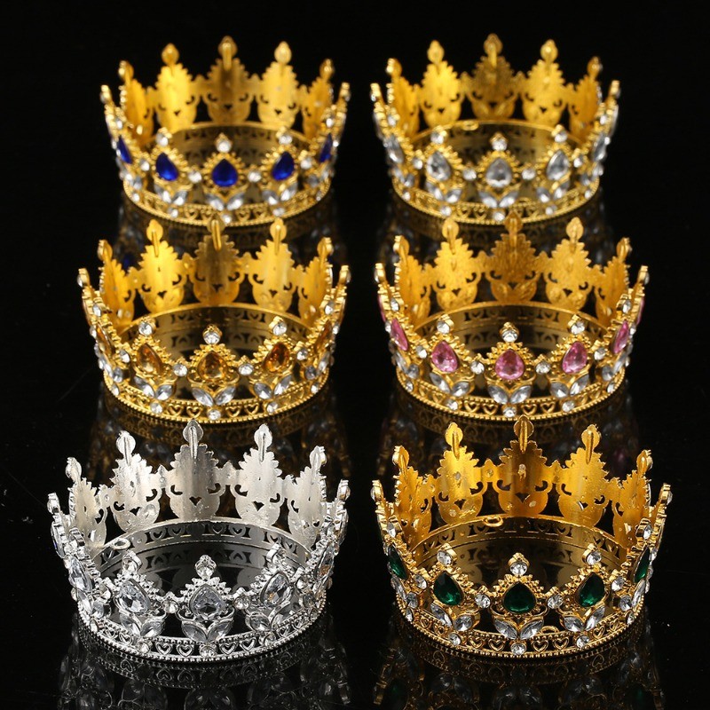 Coroa Decoração De Bolo Ornamento Plástico Diamante mini Infantil Princesa Acessório De Aniversário Plug-In em Oferta na Shopee